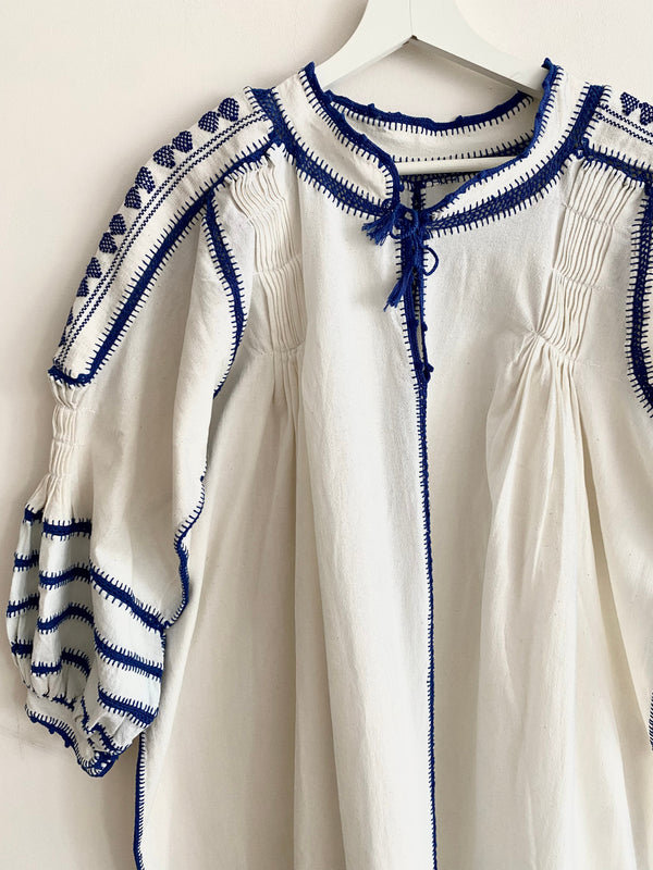 Blusa Morelia azul añil