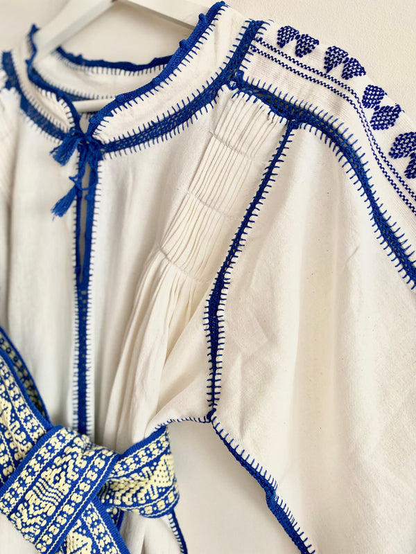 Blusa Morelia azul añil