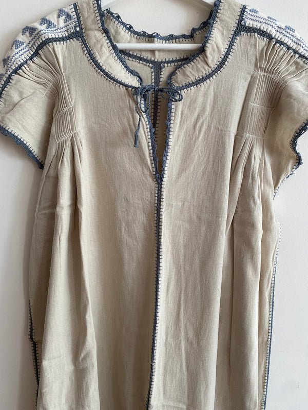 New! Vestido Morelia manga corta ribete gris