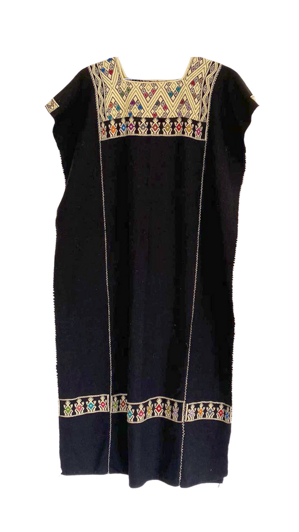 HUIPIL LARRAINZAR NEGRO