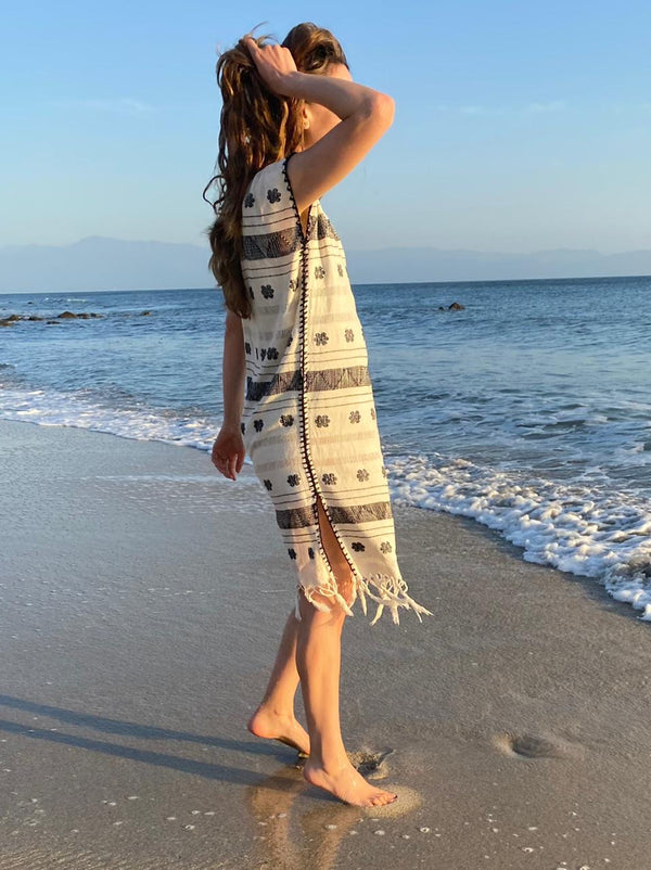 Huipil Yucatán Crudo y negro