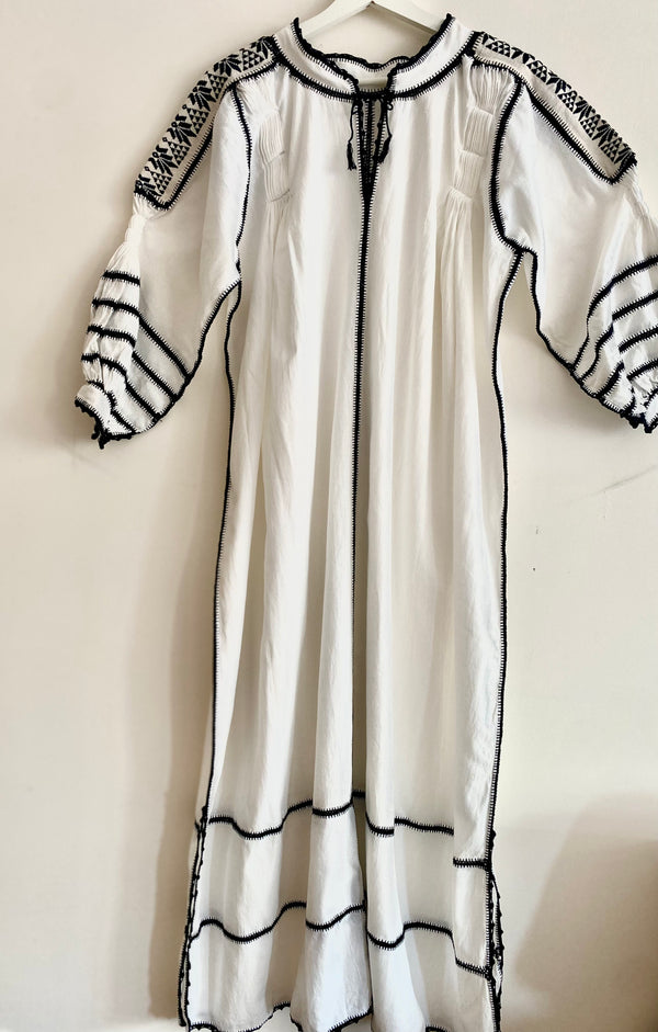 New! Vestido Morelia negro