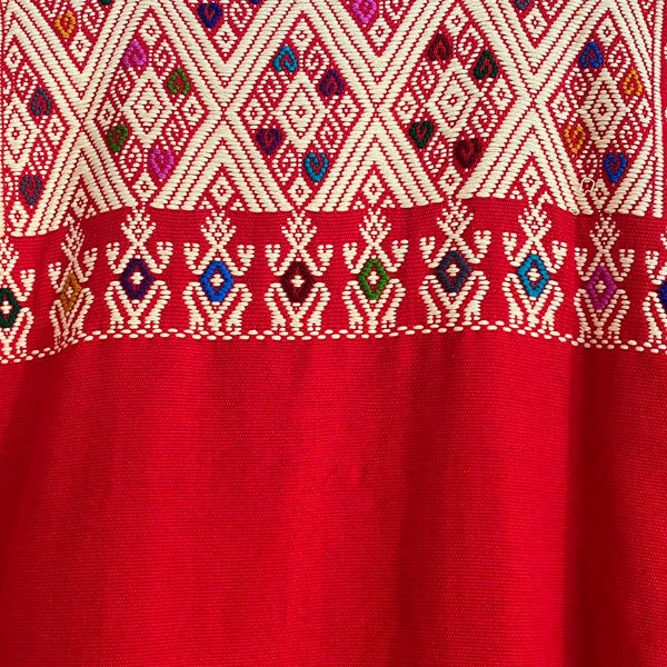 HUIPIL LARRAINZAR ROJO