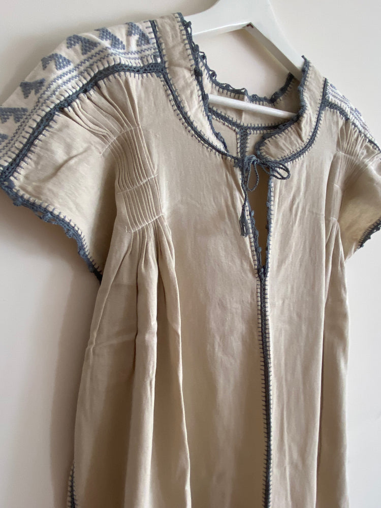 New! Vestido Morelia manga corta ribete gris